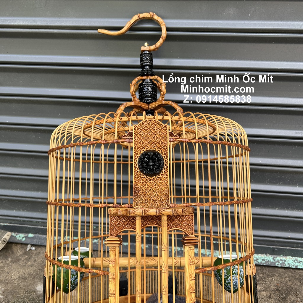 Lồng Hoạ mi có kiếm tre già độ gỗ mun sừng chạm Hổ Phù nền hoa tranh cả tang